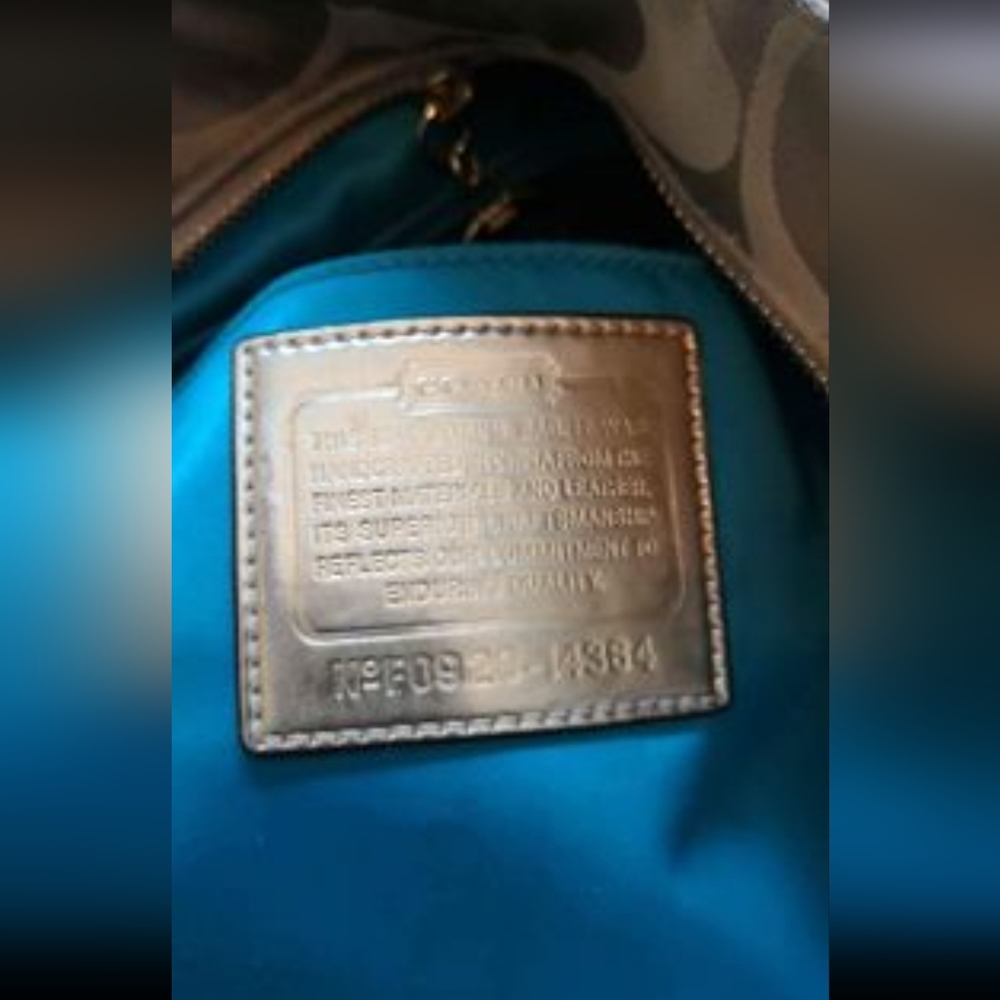 Coach Bag - Picture 4 of 5